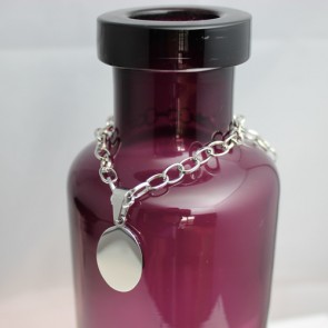 Unique Photo / Text Engraved 'Anastasia' Oval Charm Bracelet - Click Image to Close